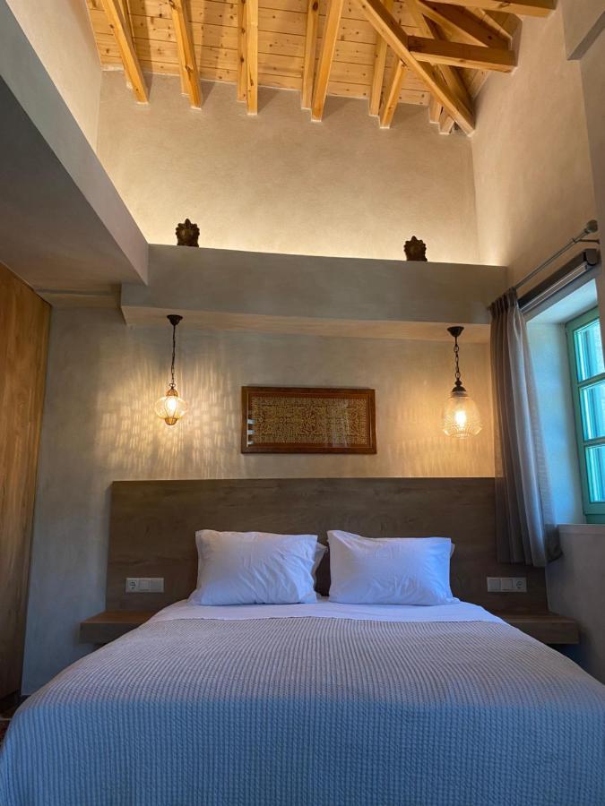 Aristi Boutique Stonehouse With Attic Apartment Exterior photo